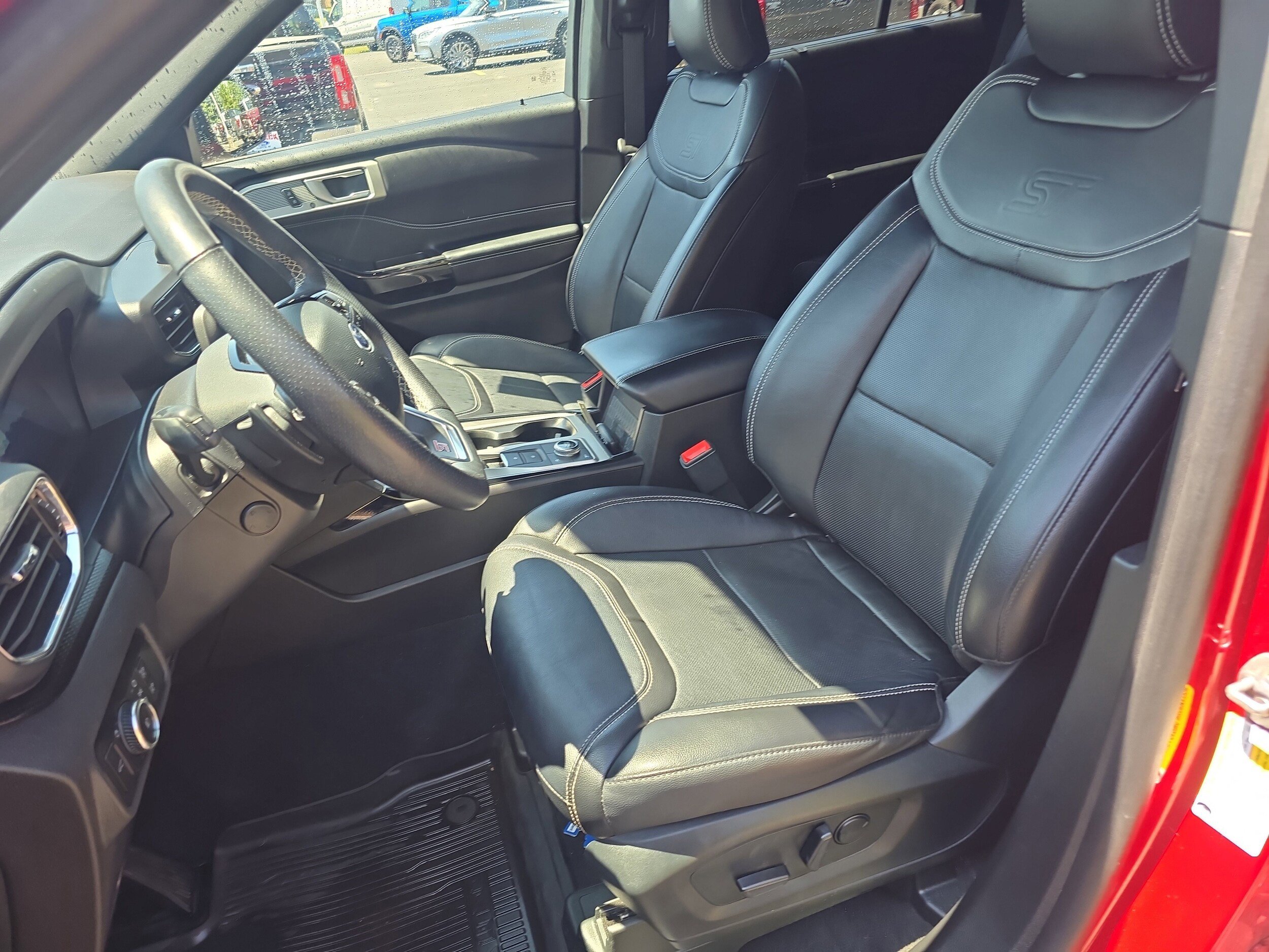 Used 2023 Ford Explorer ST w/ Equipment Group 401A AWD/4WD image 9