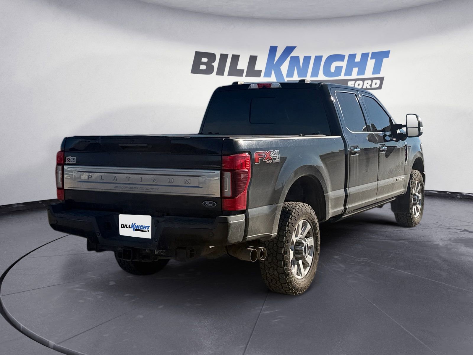 Used 2021 Ford F250 Platinum w/ FX4 Off-Road Package image 5