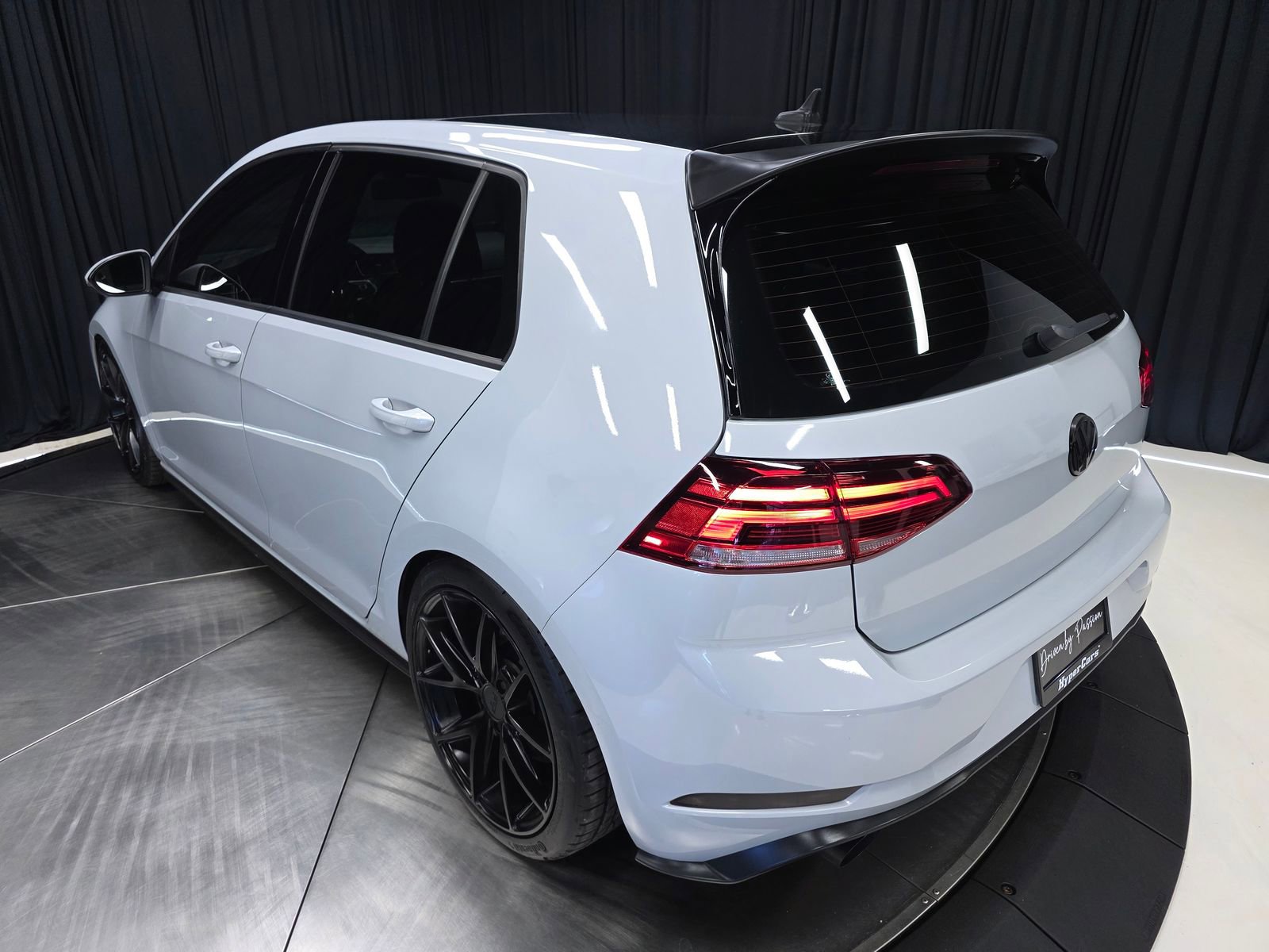 Used 2018 Volkswagen GTI SE w/ SE Leather Package FWD image 48