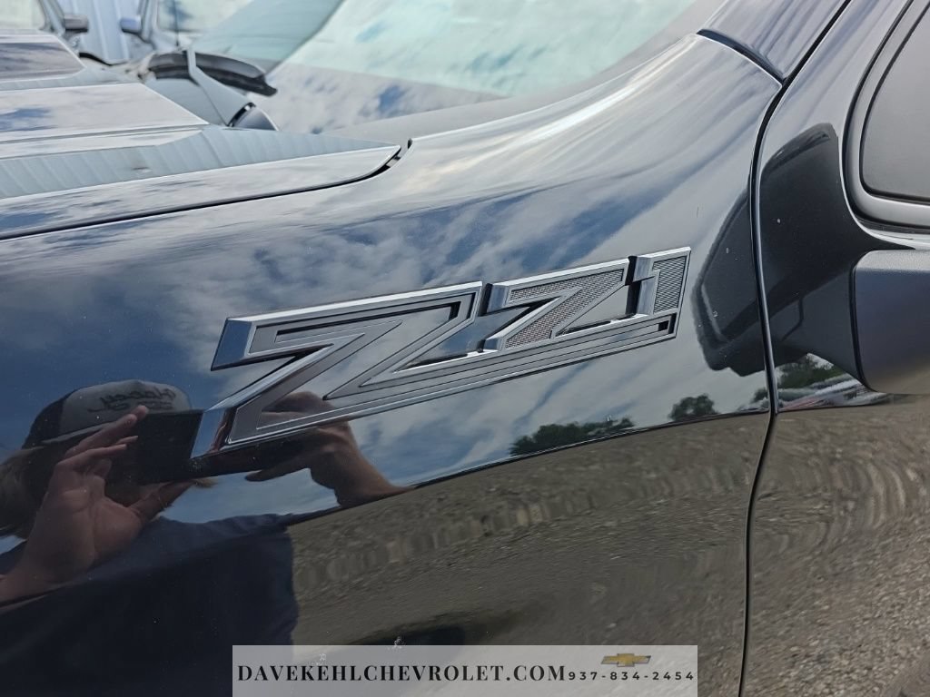 Used 2025 Chevrolet Silverado 1500 LT Trail Boss w/ LT Trail Boss Premium Package AWD/4WD image 11