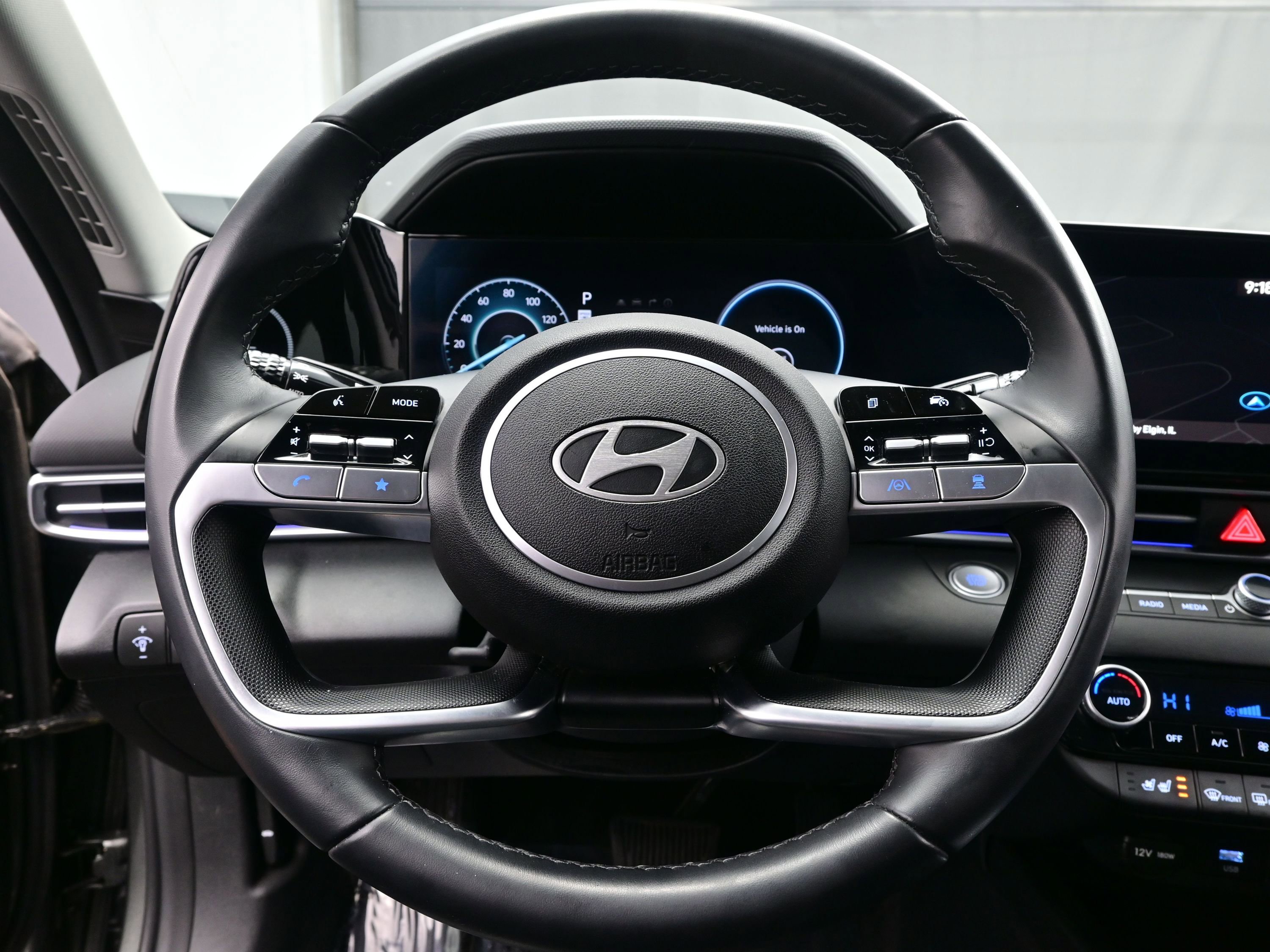 Certified 2024 Hyundai Elantra Limited image 24