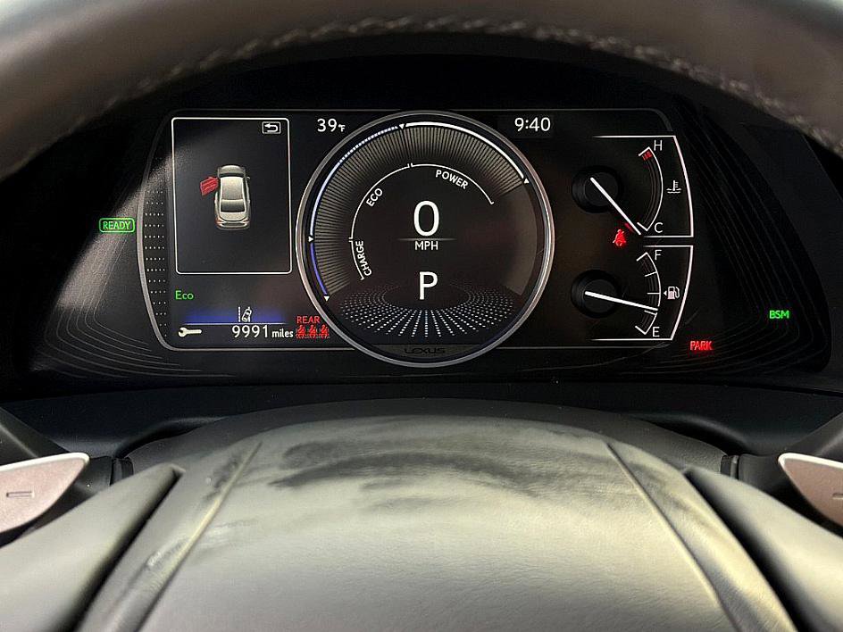 Used 2022 Lexus ES 300h w/ Premium Package image 11