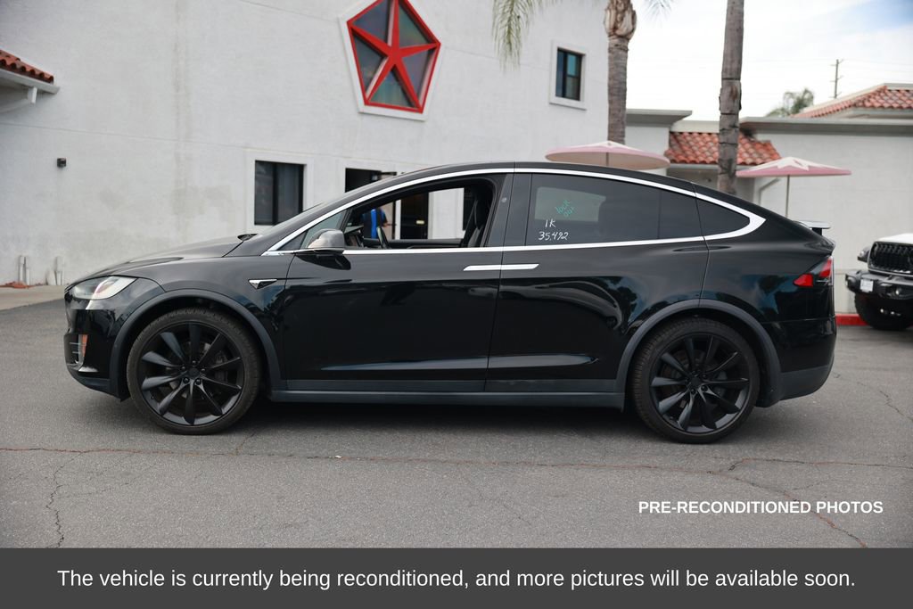 Used 2021 Tesla Model X Long Range image 2
