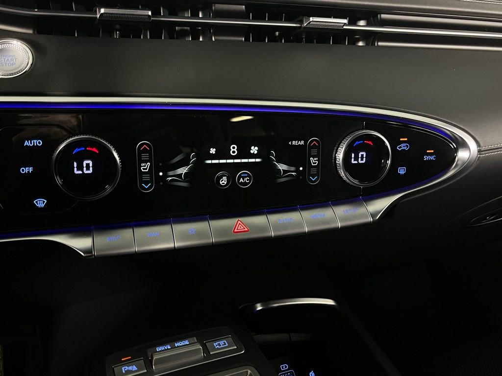 Used 2025 Genesis GV70 2.5T Sport Prestige w/ Sport Prestige Package image 21