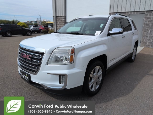 Used 2017 GMC Terrain SLT w/ Open Road Package AWD/4WD image 7