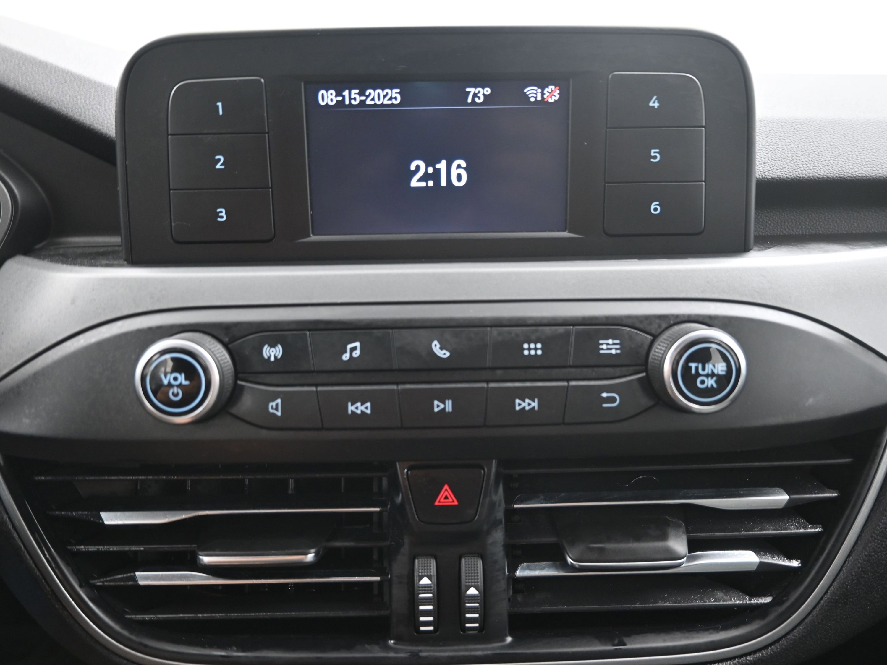 Used 2020 Ford Escape S image 15