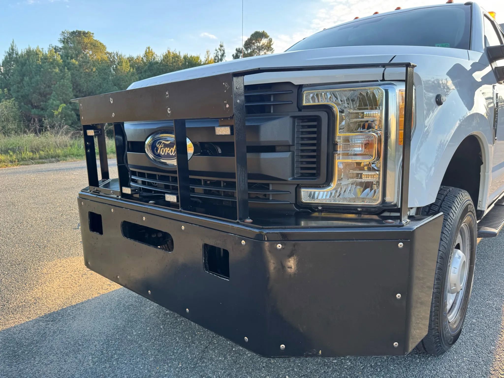 Used 2017 Ford F250 XL w/ Power Equipment Group image 32