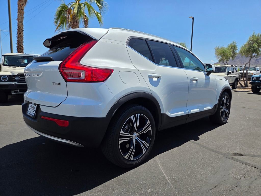 Used 2022 Volvo XC40 T5 Inscription w/ Advanced Package AWD/4WD image 6