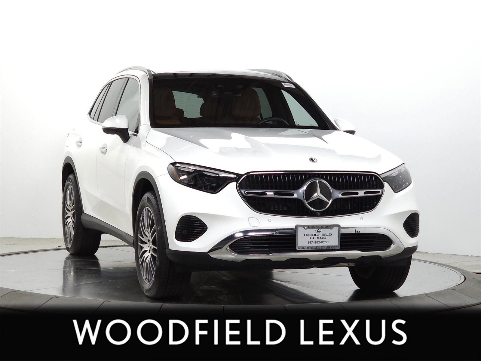 Used 2023 Mercedes-Benz GLC 300 4MATIC image 1
