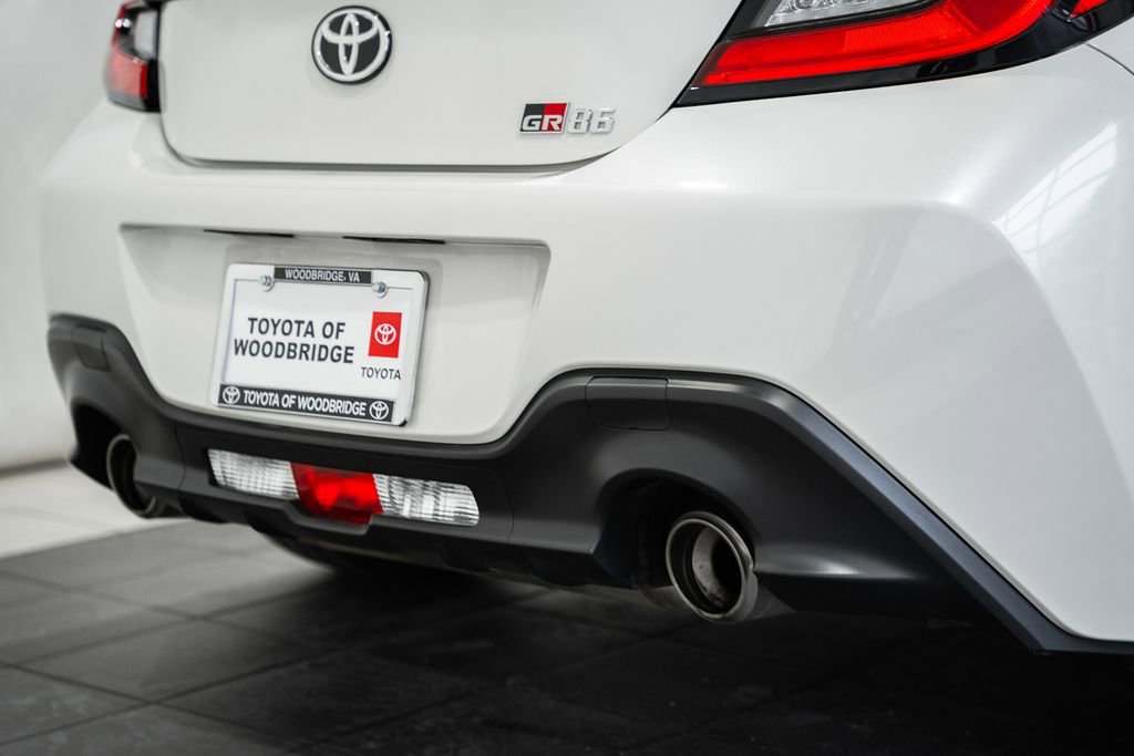 Used 2024 Toyota GR86 image 8