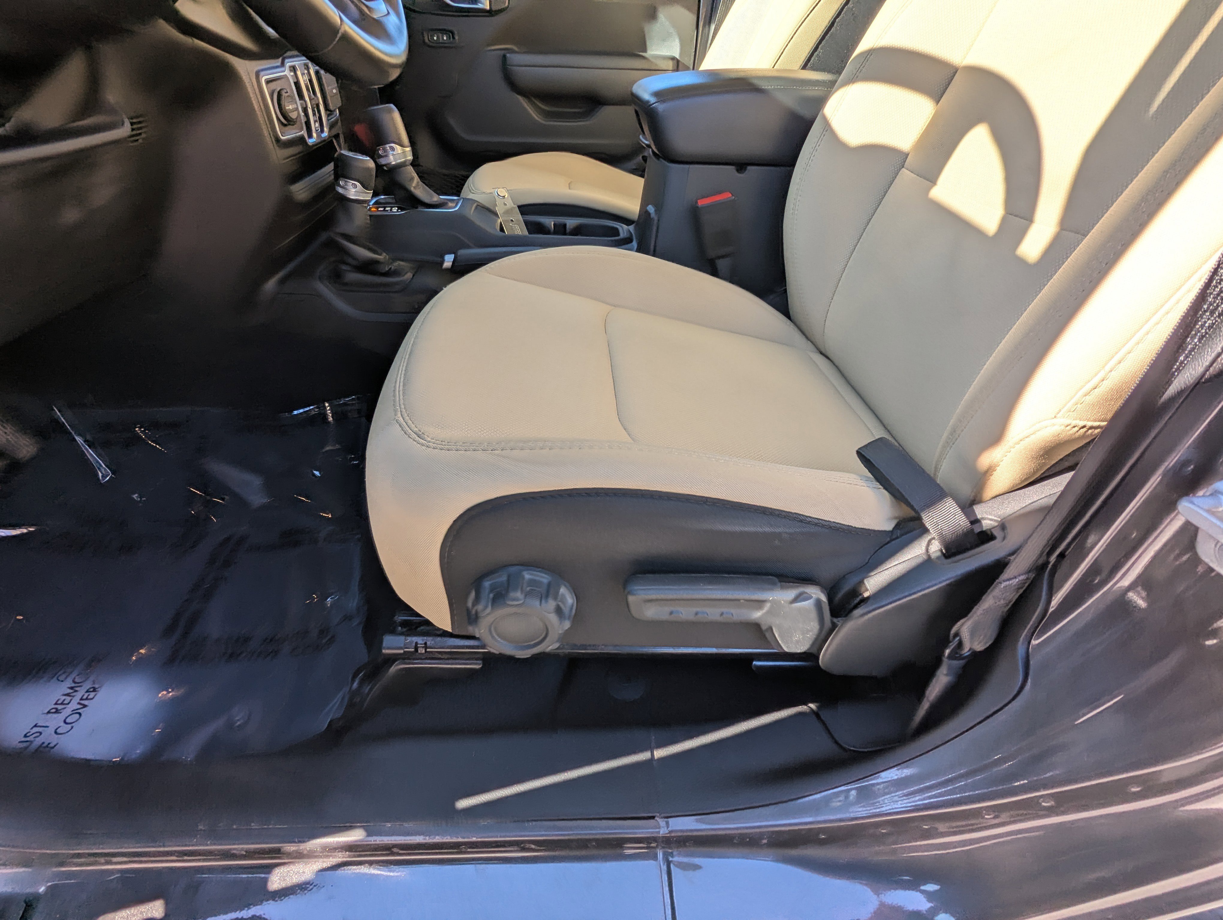 Certified 2022 Jeep Wrangler Sport S image 16