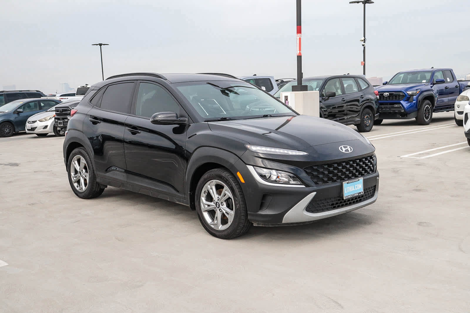 Used 2022 Hyundai Kona SEL image 3