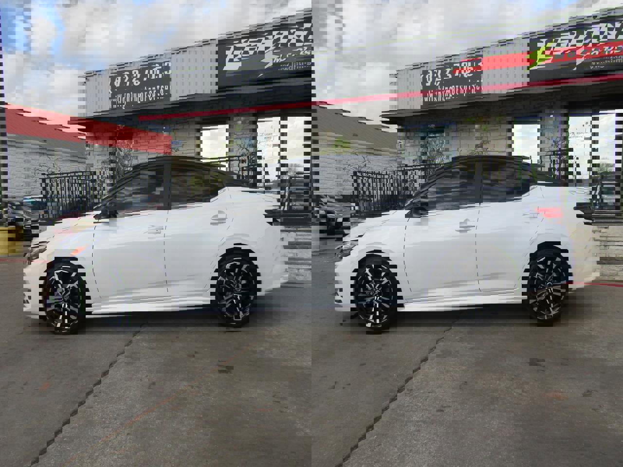 Used 2020 Nissan Sentra SR w/ Electronics Package image 2