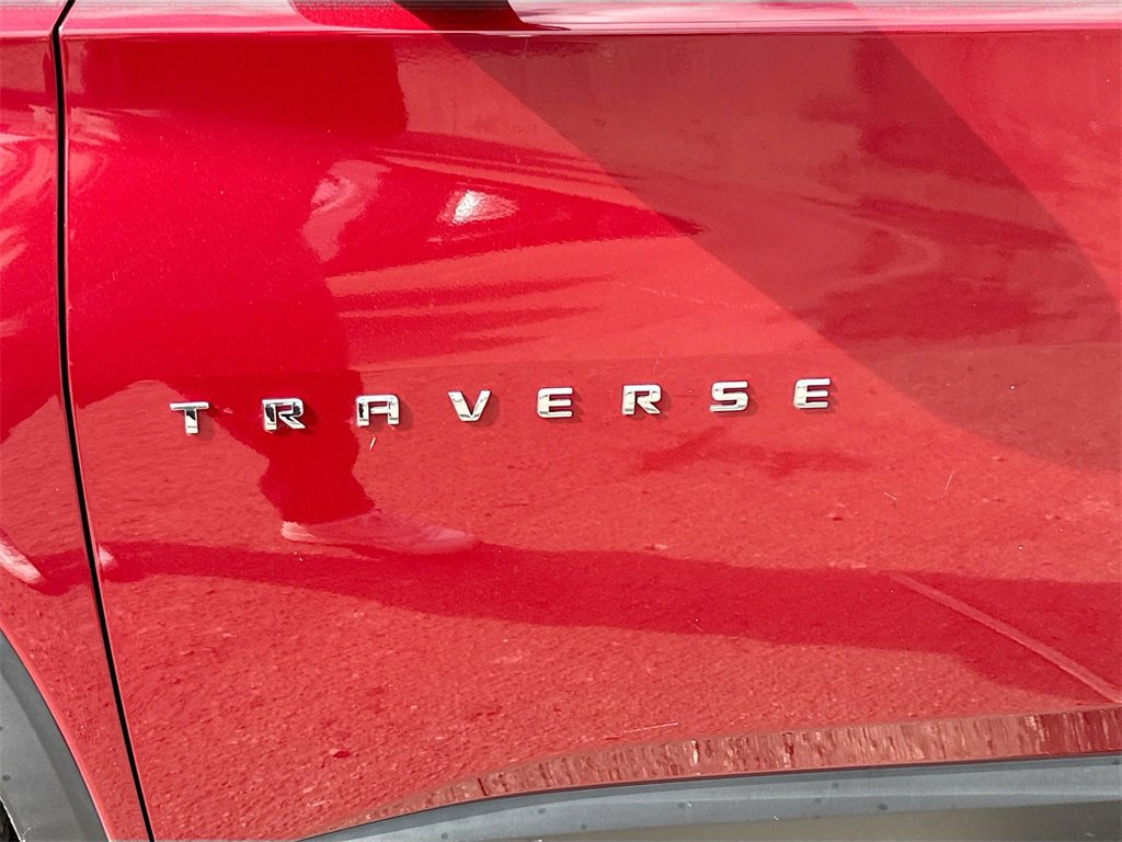 Used 2018 Chevrolet Traverse LT image 35
