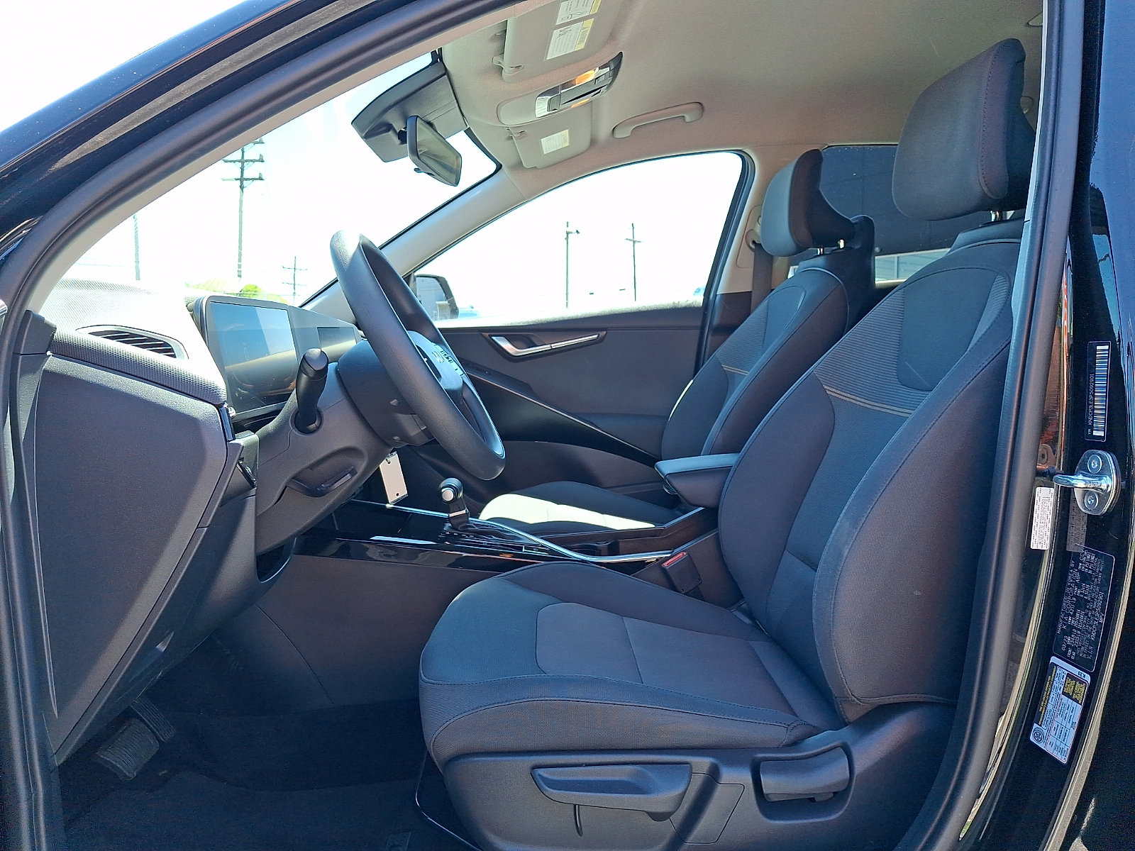 Used 2023 Kia Niro LX FWD image 13