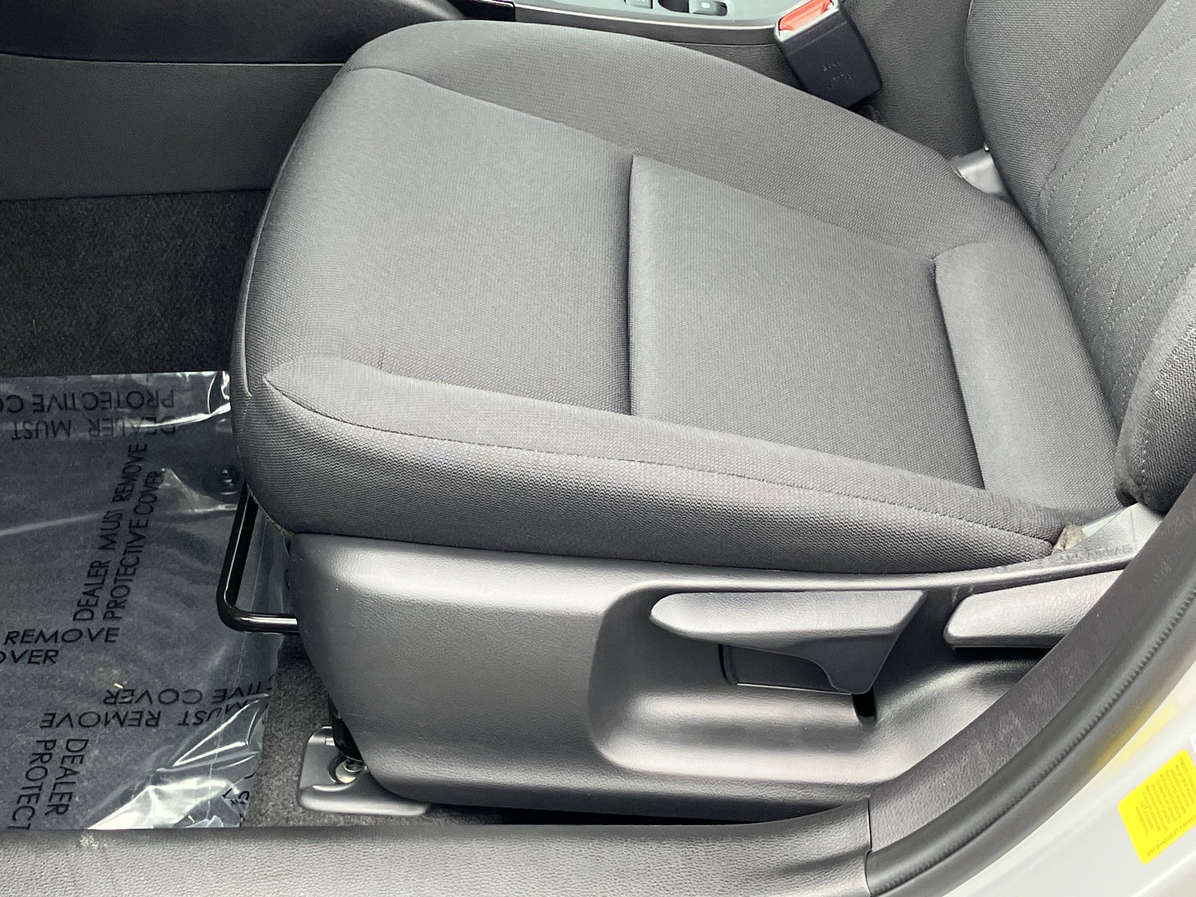 Used 2026 Toyota Corolla LE w/ LE Premium Package image 17