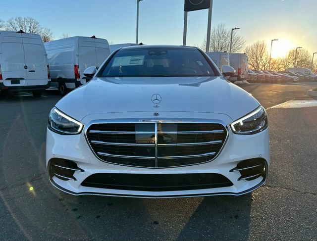 New 2026 Mercedes-Benz S 580 4MATIC Sedan image 2