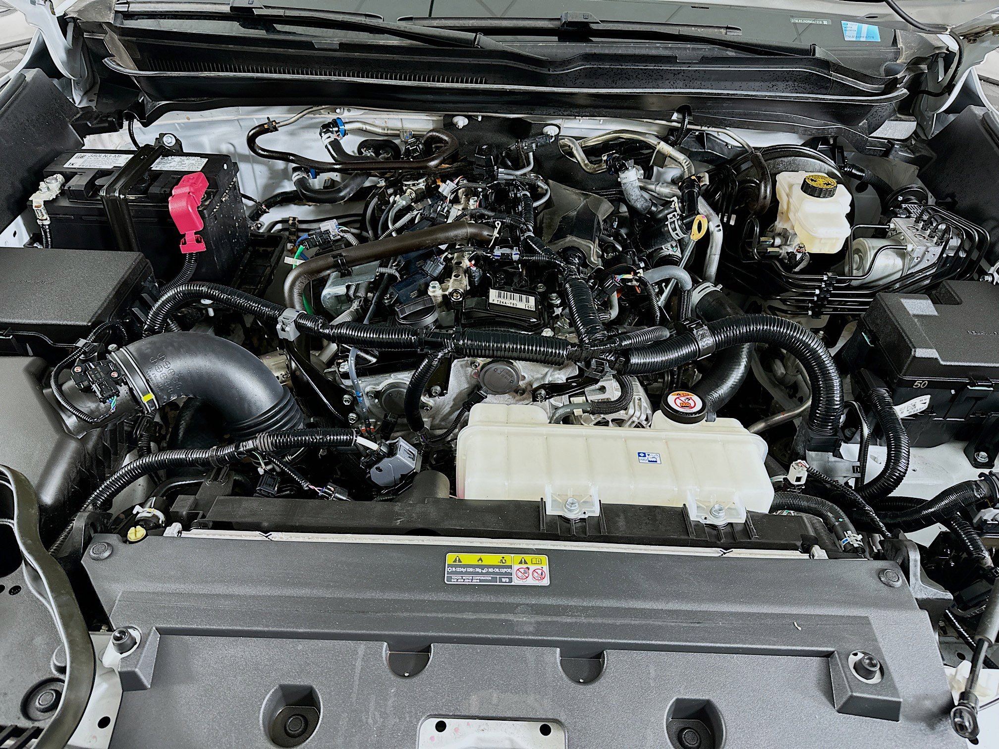 Used 2024 Toyota Tacoma SR5 image 30