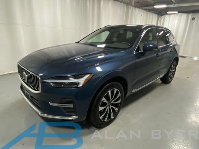 Used 2023 Volvo XC60 B5 Plus AWD/4WD video 1