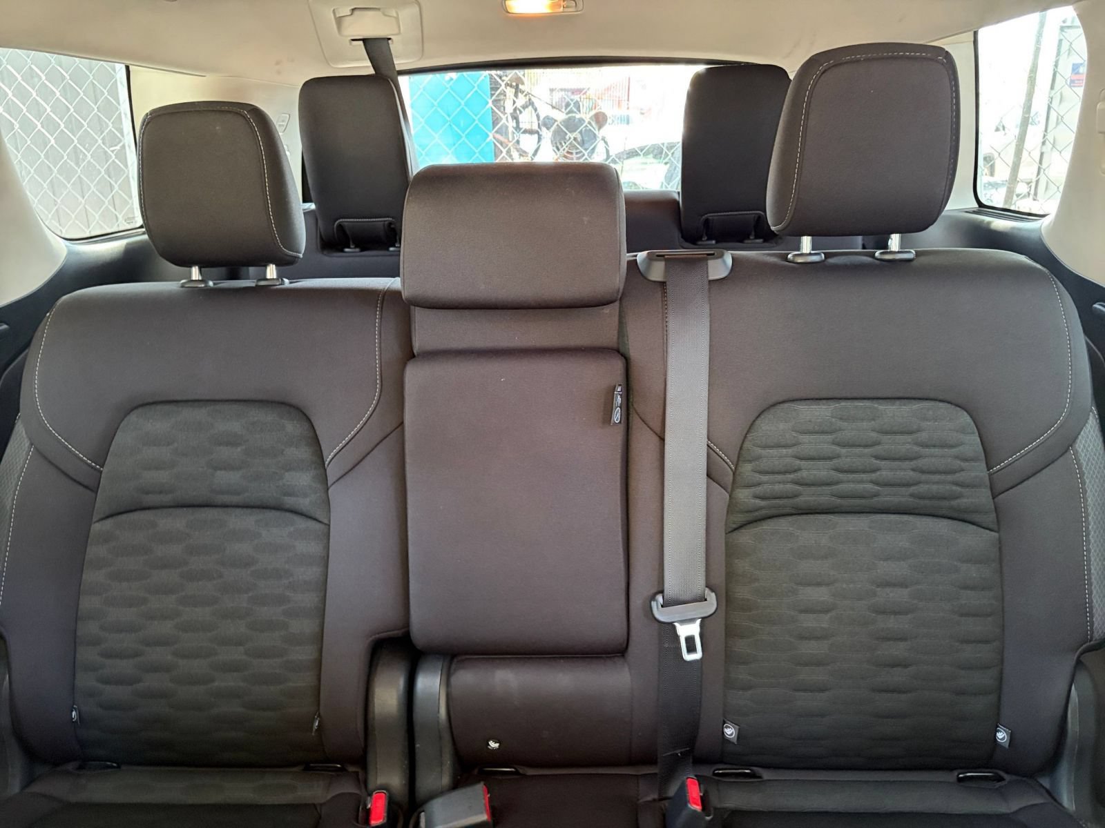 Used 2025 Nissan Pathfinder SV FWD image 41