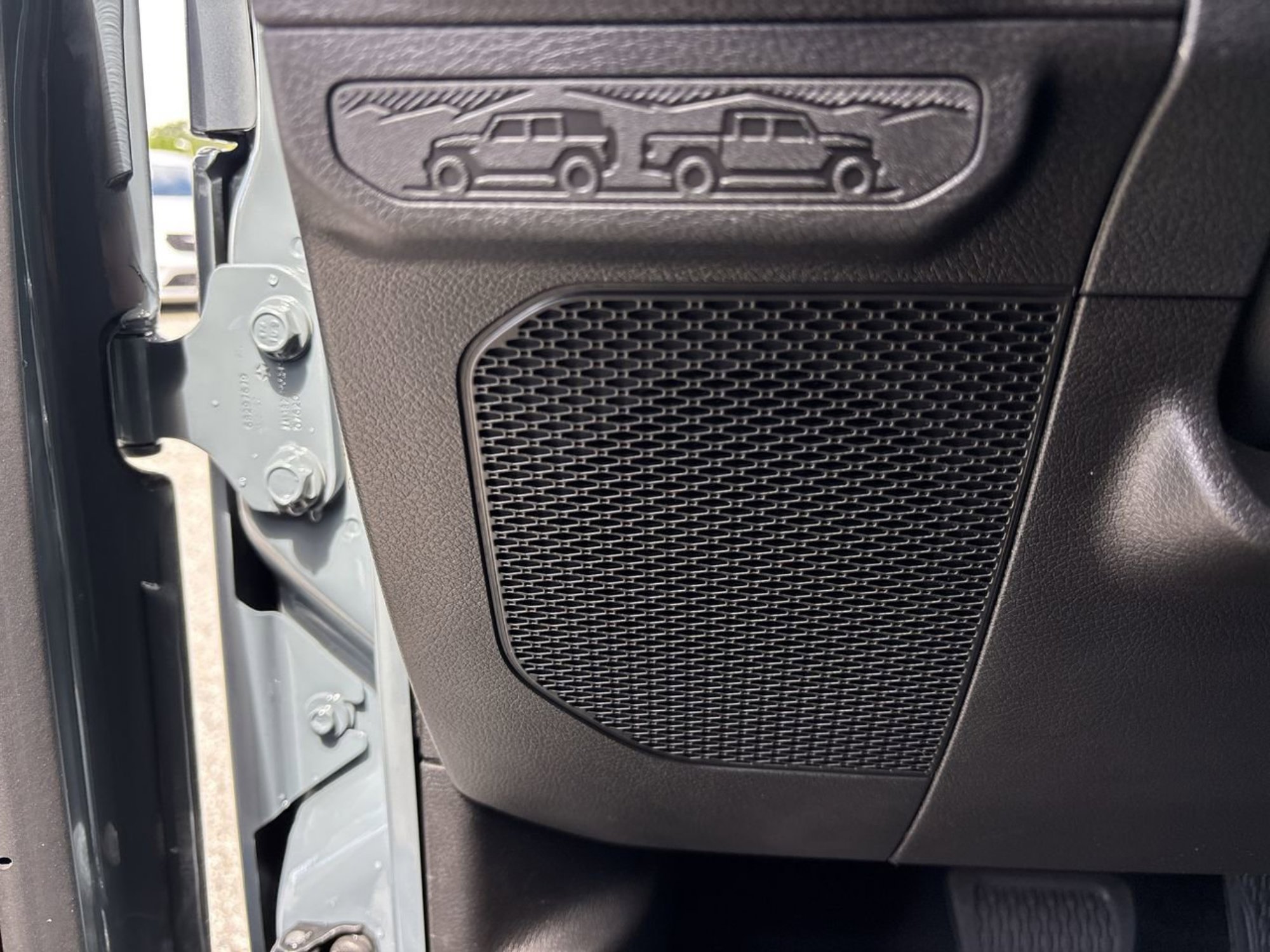 New 2025 Jeep Gladiator Willys image 18