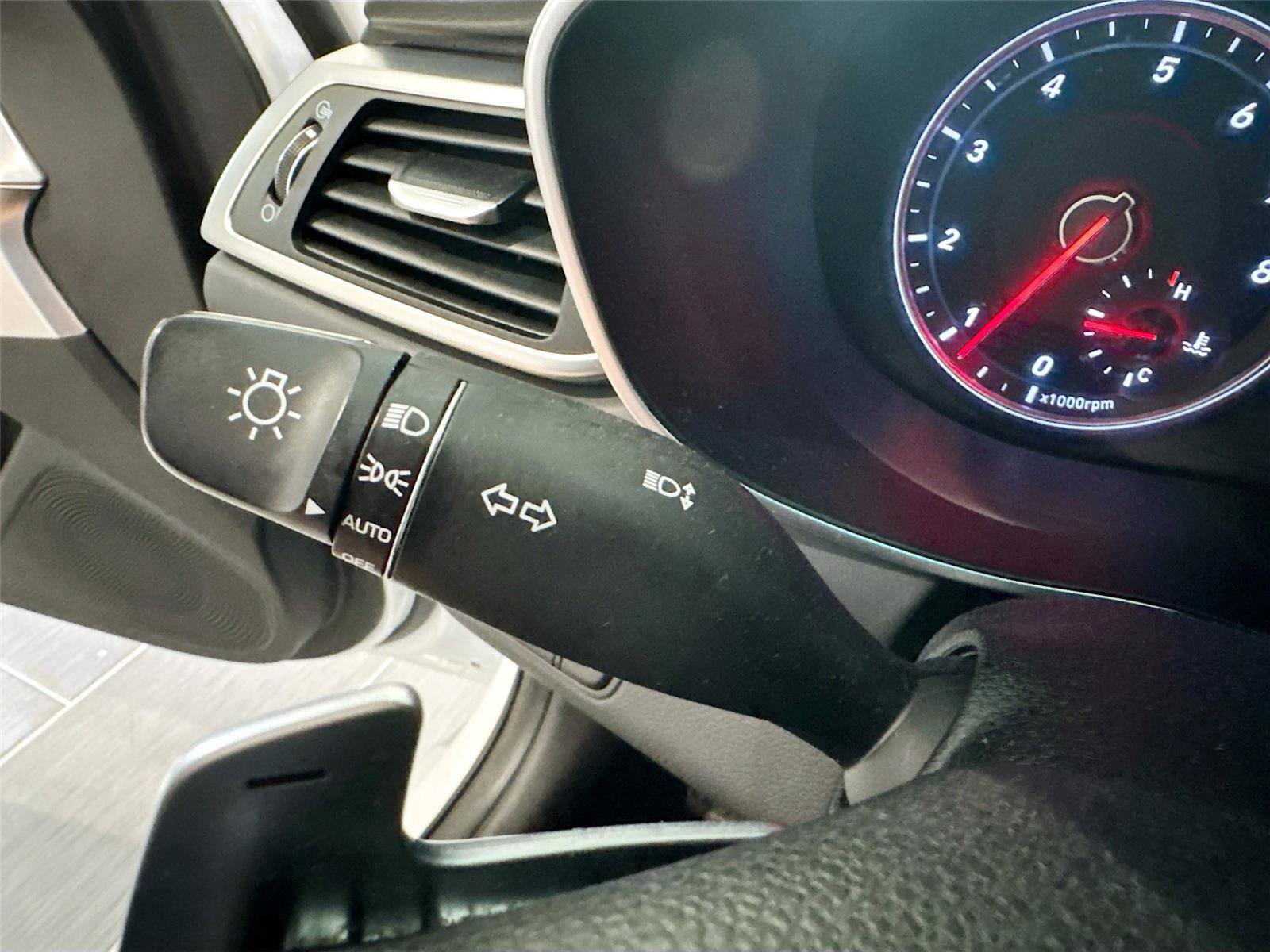 Used 2020 Genesis G70 2.0T w/ Elite Package AWD/4WD image 5