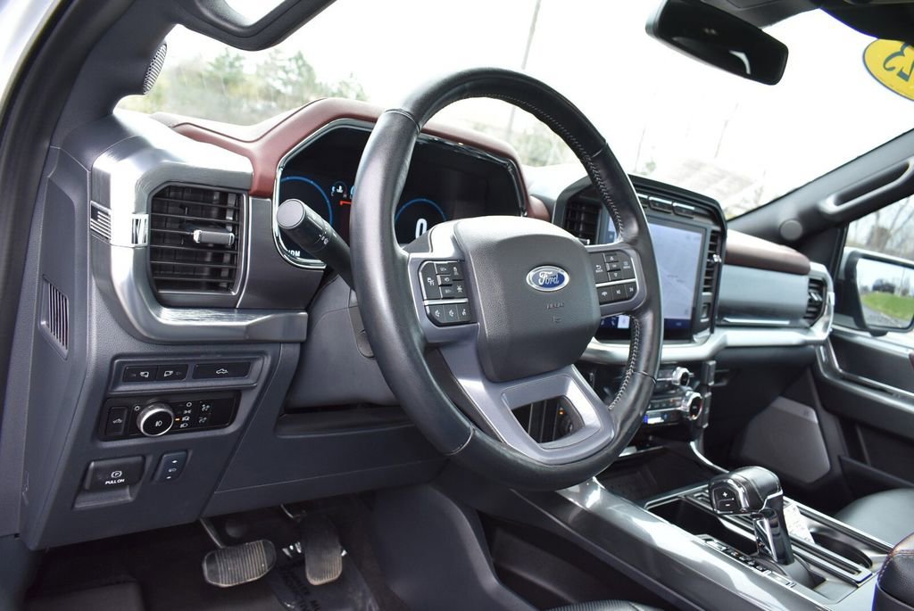 Used 2023 Ford F150 Lariat w/ Equipment Group 502A High AWD/4WD image 11
