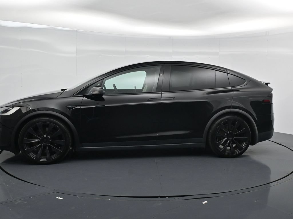 Used 2022 Tesla Model X Plaid AWD/4WD image 2