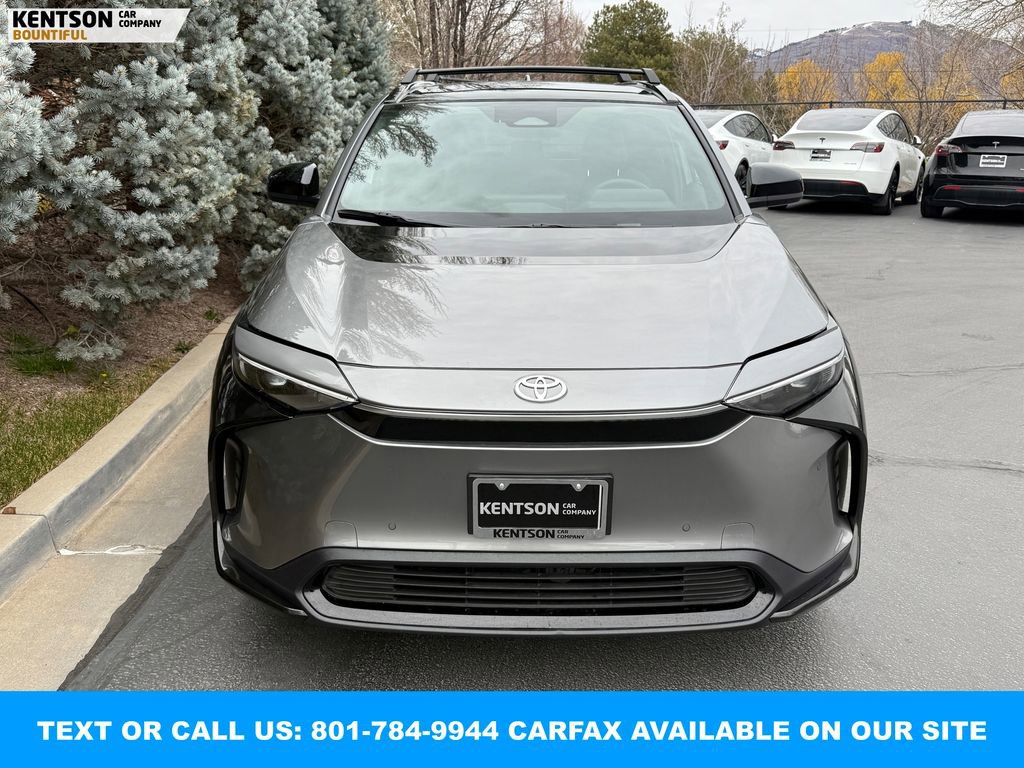 Used 2025 Toyota bZ4X FWD image 2