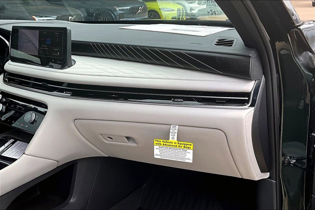 New 2026 INFINITI QX60 Autograph w/ Dark Cargo Package image 9