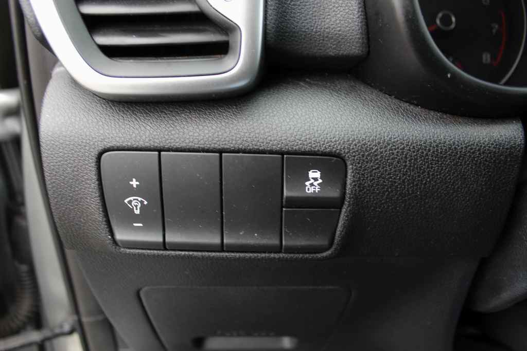 Used 2019 Kia Sportage LX AWD/4WD image 12