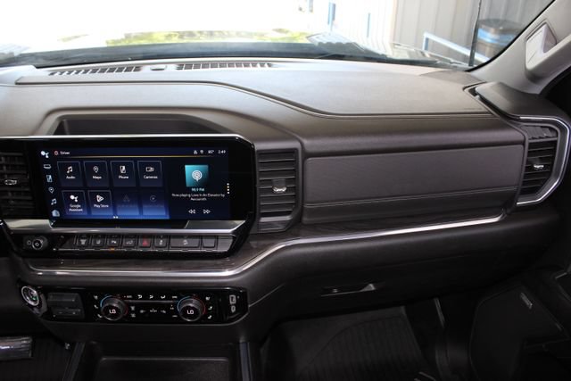 Used 2024 Chevrolet Silverado 2500 LTZ w/ LTZ Plus Package AWD/4WD image 29