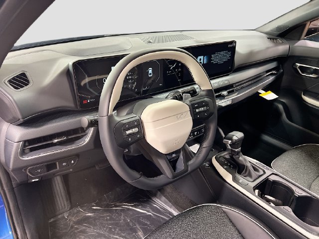 New 2025 Kia K4 EX w/ GT-Line Sunroof Package FWD image 9