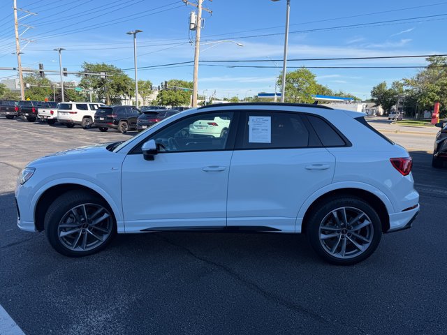 Used 2024 Audi Q3 2.0T Premium Plus AWD/4WD image 3