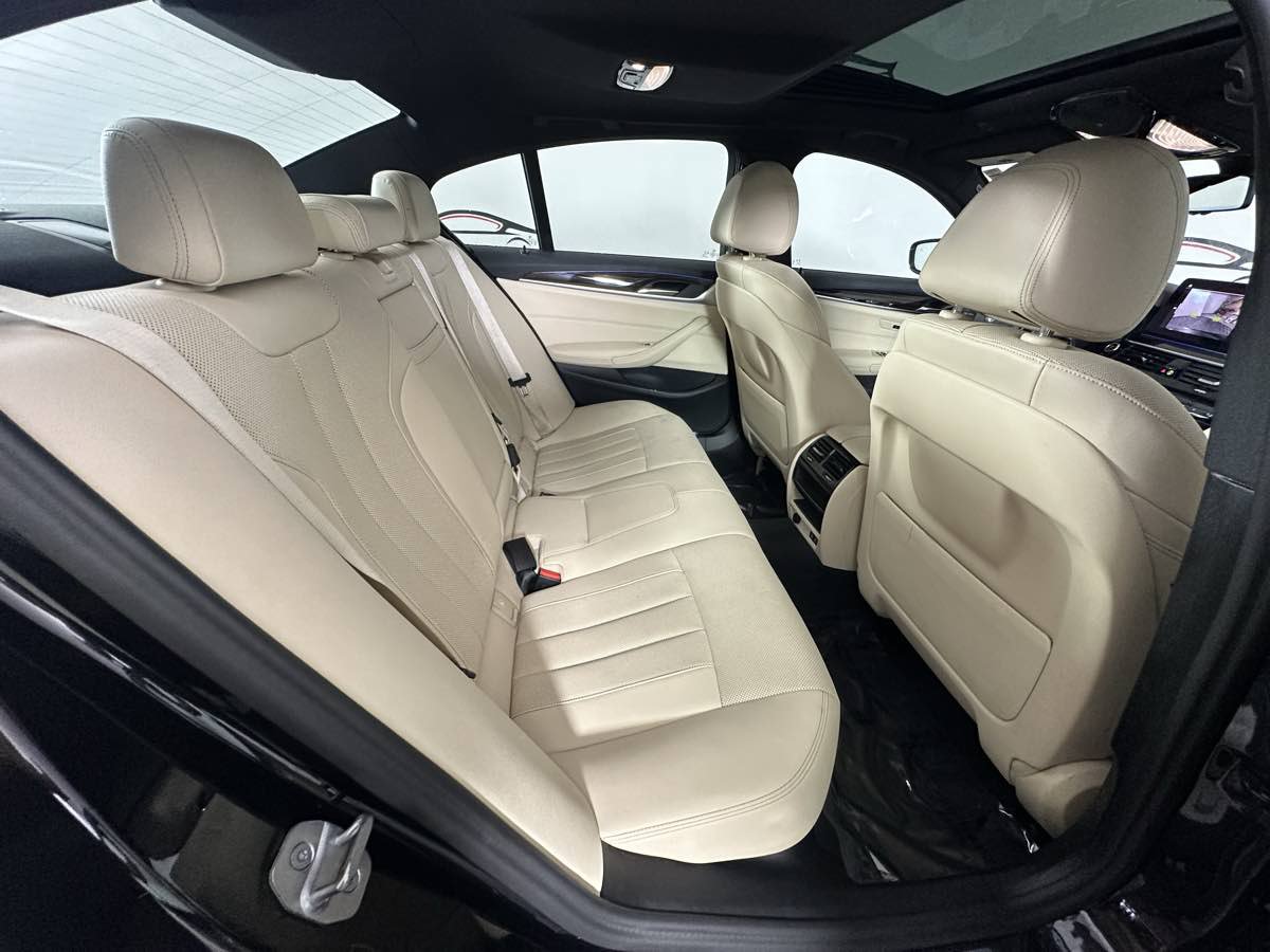 Used 2023 BMW 530i xDrive w/ Convenience Package AWD/4WD image 24