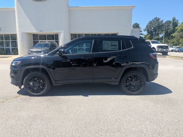 New 2026 Jeep Compass Latitude AWD/4WD image 6