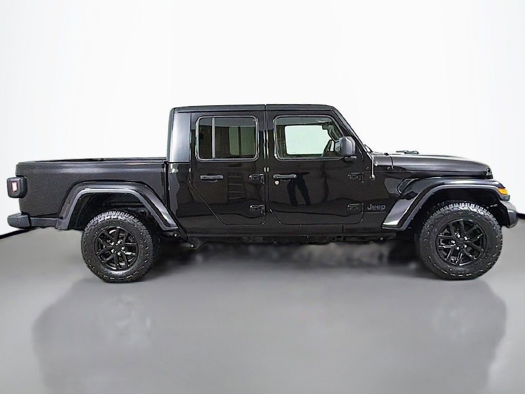 Used 2021 Jeep Gladiator Sport image 11