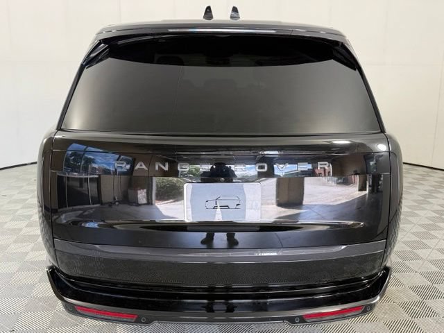 Used 2024 Land Rover Range Rover SE AWD/4WD image 7
