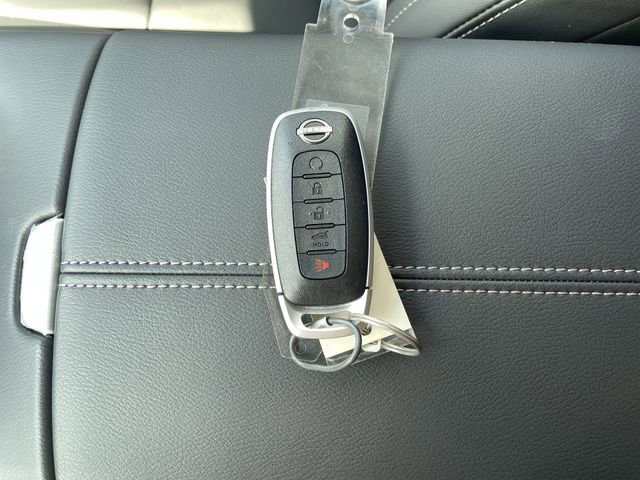 Certified 2025 Nissan Murano SV image 32