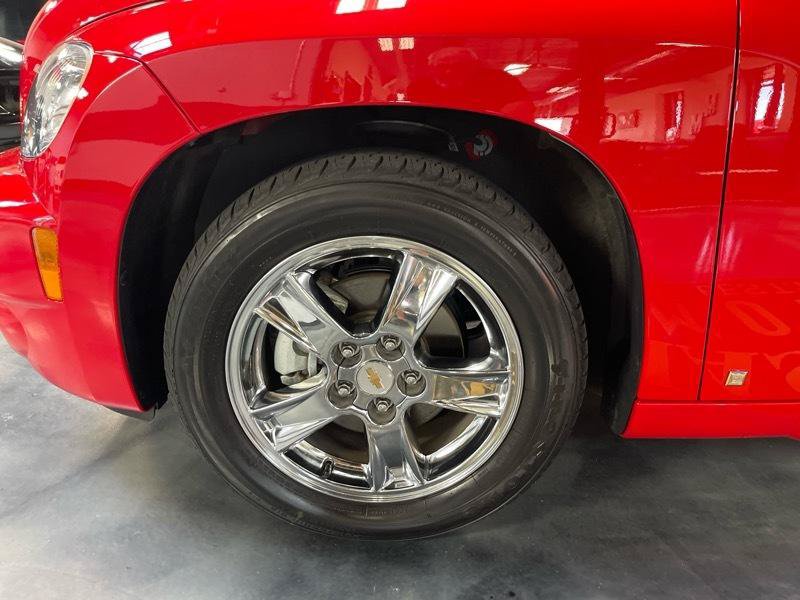 Used 2009 Chevrolet HHR LT FWD image 18