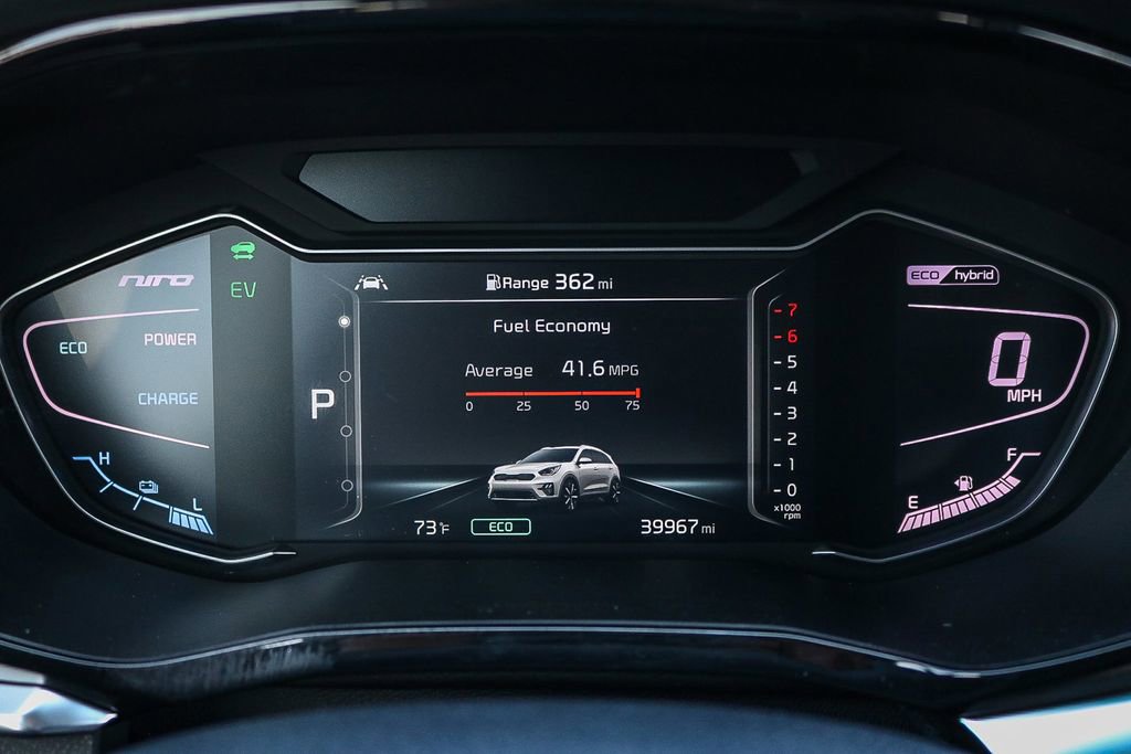 Used 2022 Kia Niro Touring Special Edition image 23