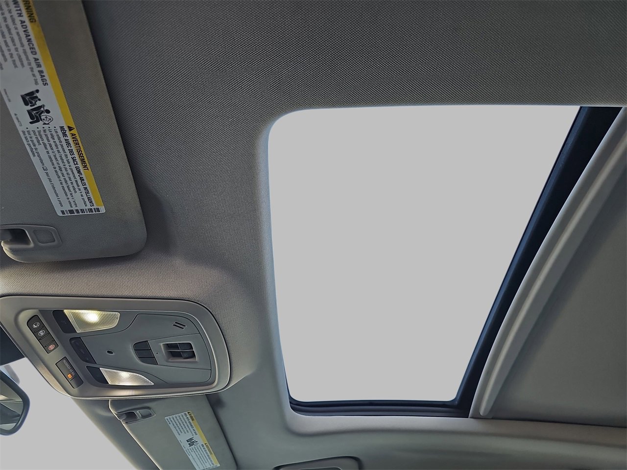 Used 2014 Chevrolet Impala LTZ image 30