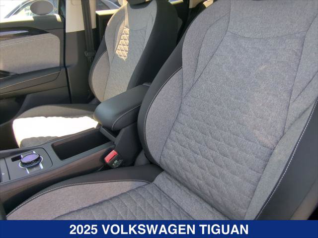 Certified 2025 Volkswagen Tiguan S FWD image 20