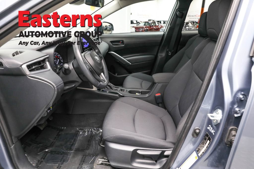 Used 2024 Toyota Corolla Cross LE image 14