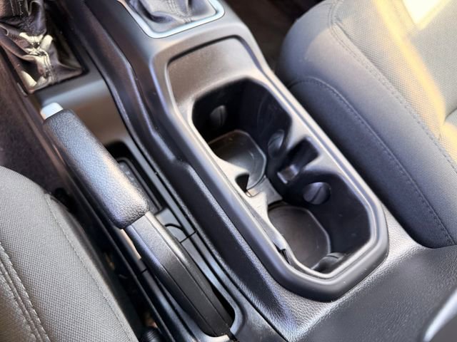 Used 2022 Jeep Wrangler Sport S image 22