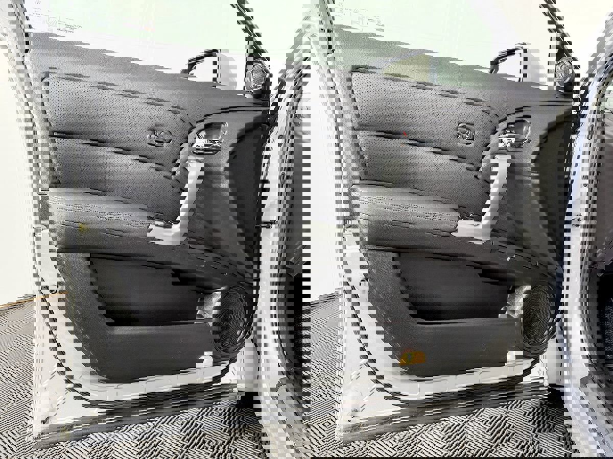 Used 2012 Acura RDX SH-AWD w/ Technology Package image 18