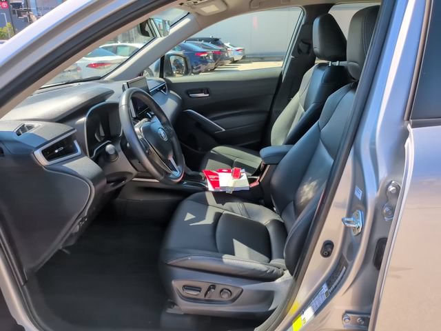 Certified 2025 Toyota Corolla Cross XLE FWD image 12