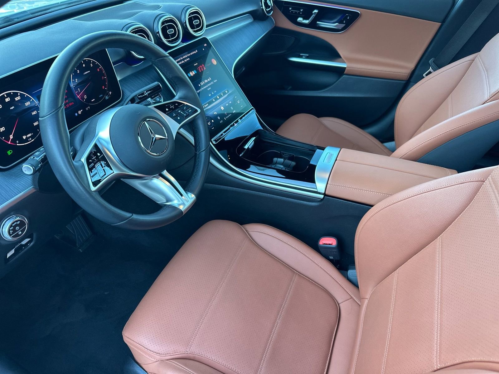 Certified 2025 Mercedes-Benz C 300 Sedan image 11