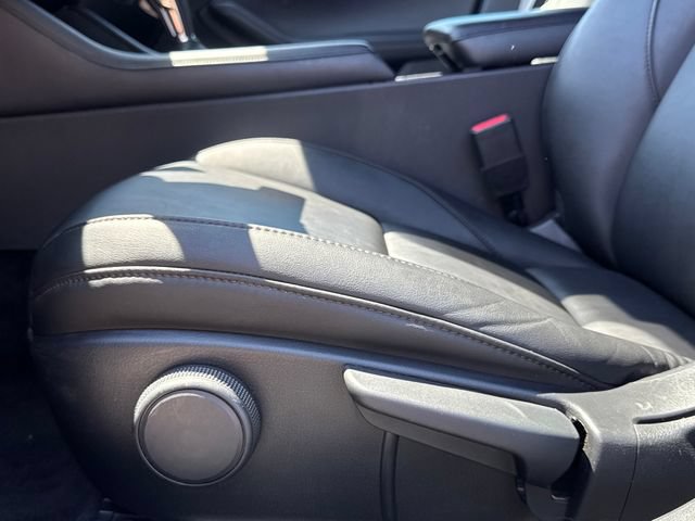 Used 2025 MAZDA MAZDA3 s Sport FWD image 13