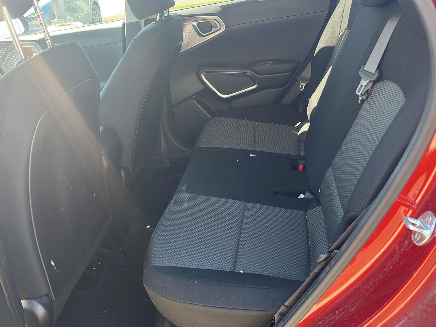 Used 2021 Kia Soul LX FWD image 8